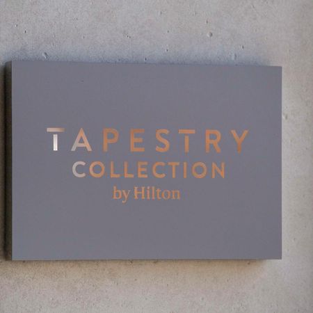 The Lloyd Stamford, Tapestry Collection By Hilton Hotell Exteriör bild